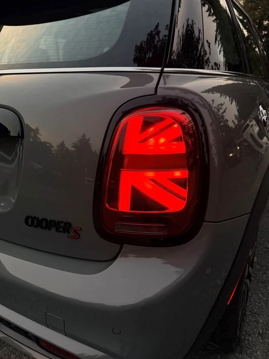 2021 Mini Mini Cooper S 3rd Gen - Image 13 of 20