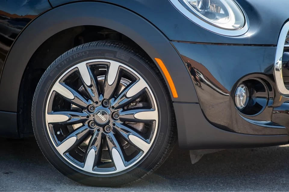 2021 Mini Mini 3rd Gen - Image 11 of 20