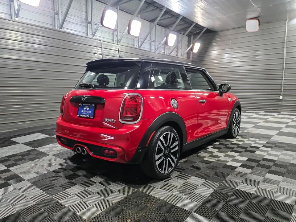 2021 Mini Mini Cooper S 3rd Gen - Image 5 of 12