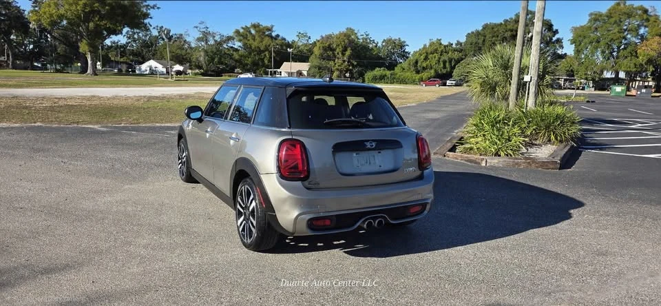 2021 Mini Mini 3rd Gen - Image 4 of 13