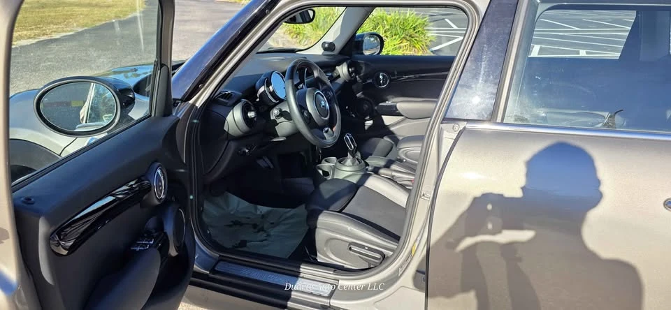 2021 Mini Mini 3rd Gen - Image 5 of 13