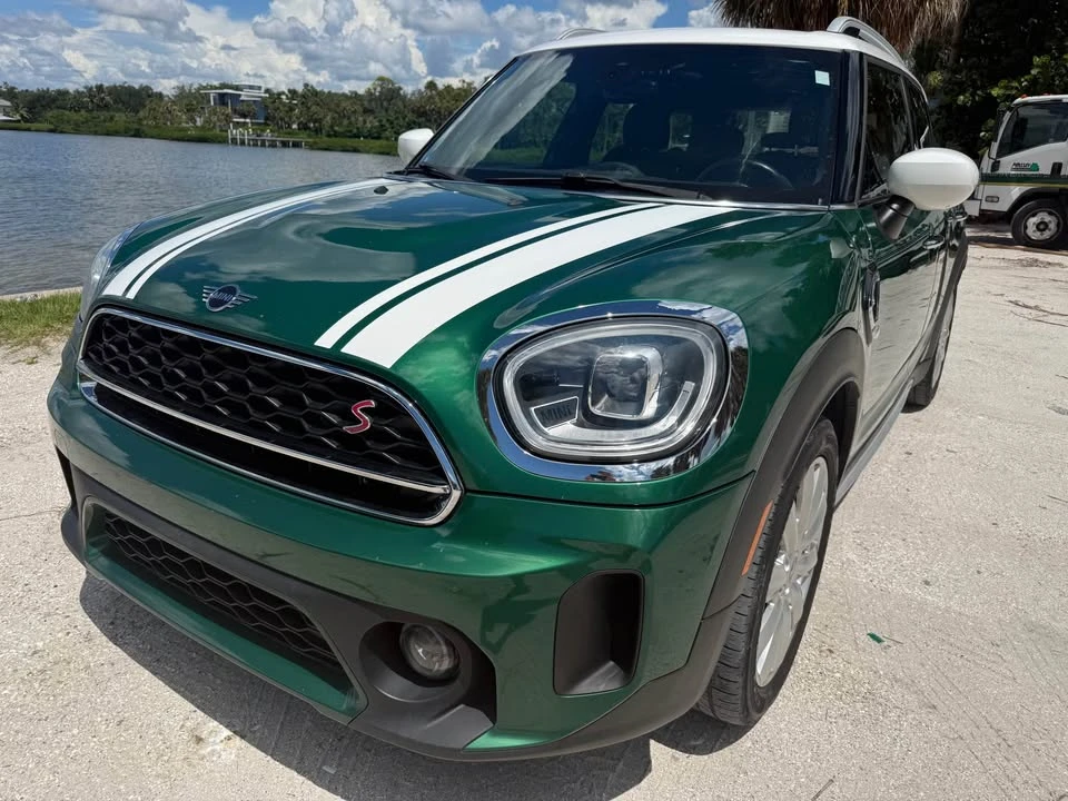 2021 Mini Mini 3rd Gen - Image 3 of 18