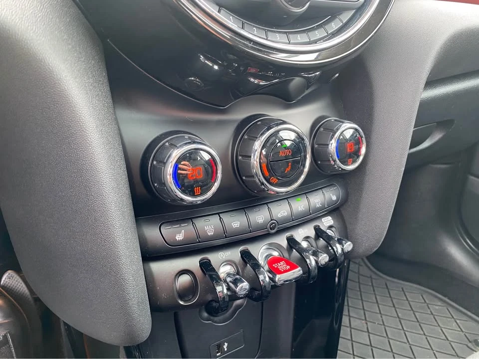2021 Mini Mini Cooper S 3rd Gen - Image 12 of 14
