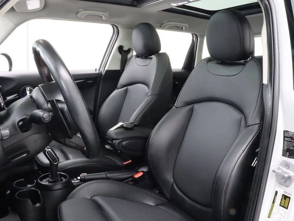 2021 Mini Mini Cooper S 3rd Gen - Image 9 of 20