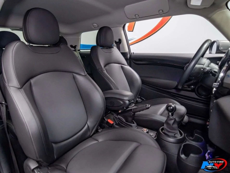 2021 Mini Mini Cooper S 3rd Gen - Image 19 of 21