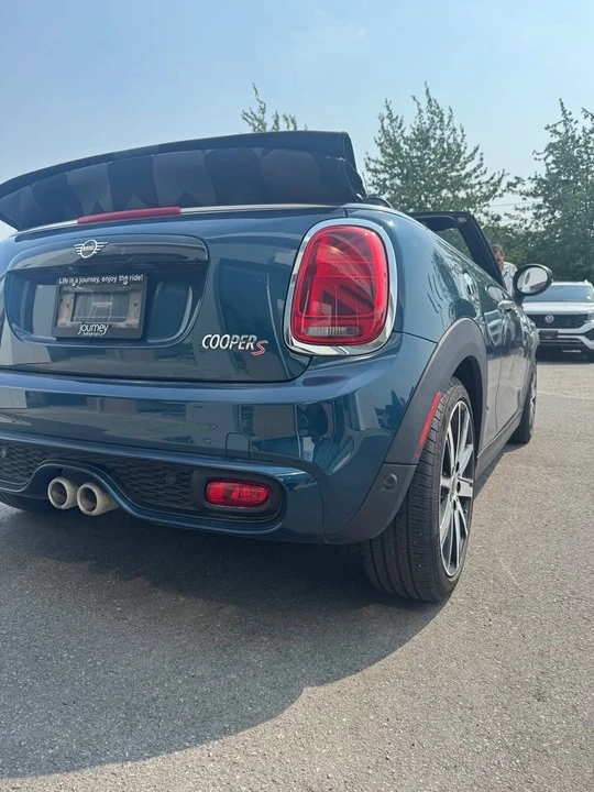 2021 Mini Mini Cooper S 3rd Gen - Image 9 of 10