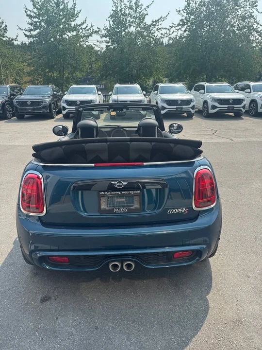 2021 Mini Mini Cooper S 3rd Gen - Image 5 of 10