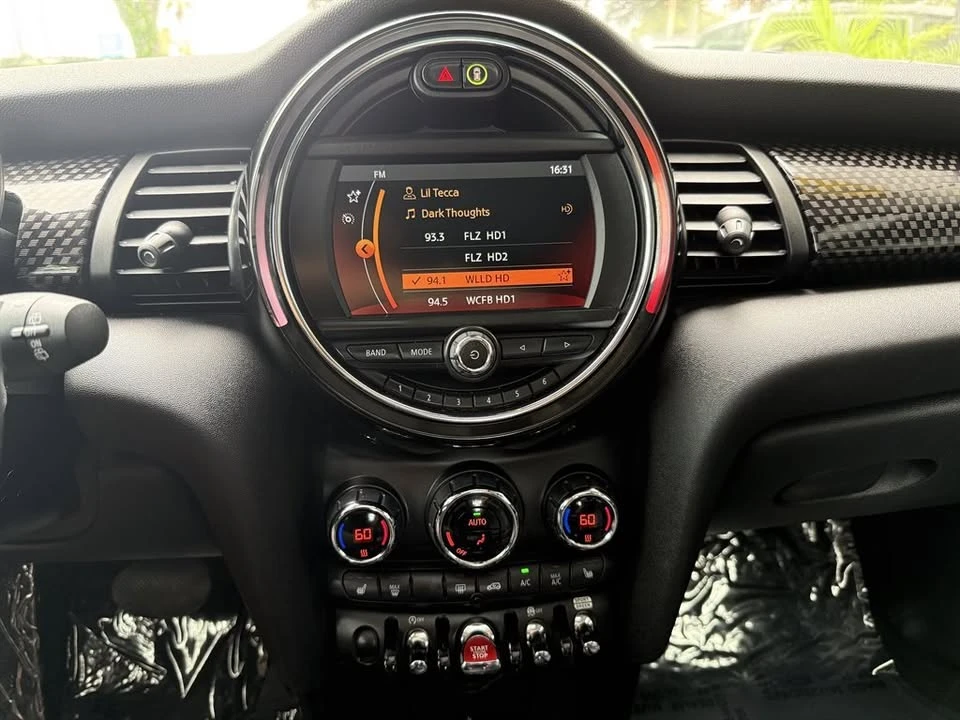2021 Mini Mini Cooper S 3rd Gen - Image 19 of 20