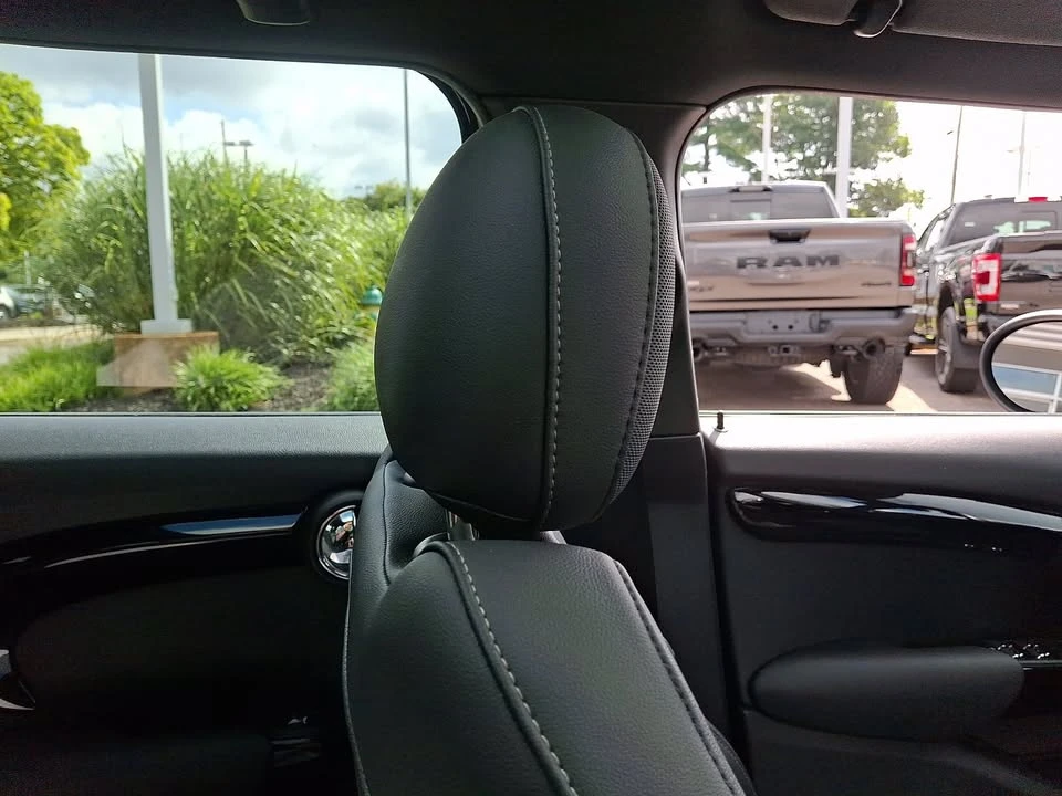 2021 Mini Mini Cooper S 3rd Gen - Image 13 of 20