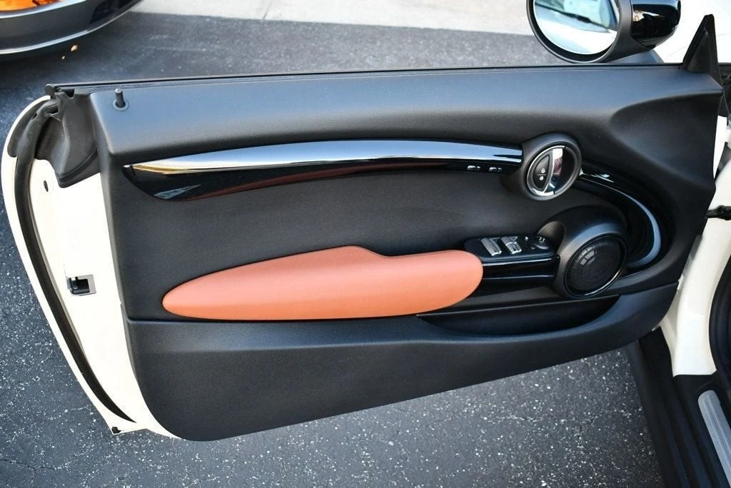 2021 Mini Mini Cooper S 3rd Gen - Image 11 of 12