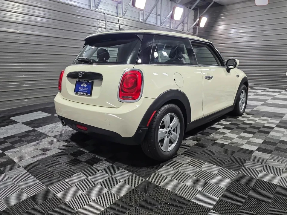 2021 Mini Mini 3rd Gen - Image 5 of 12