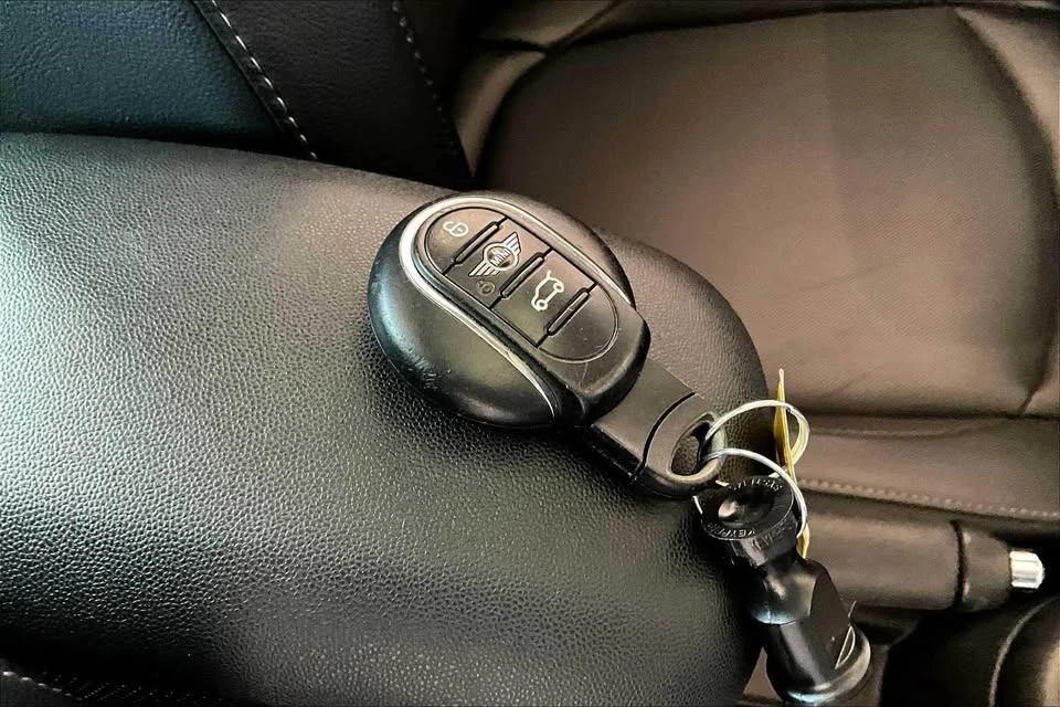 2021 Mini Mini 3rd Gen - Image 16 of 17