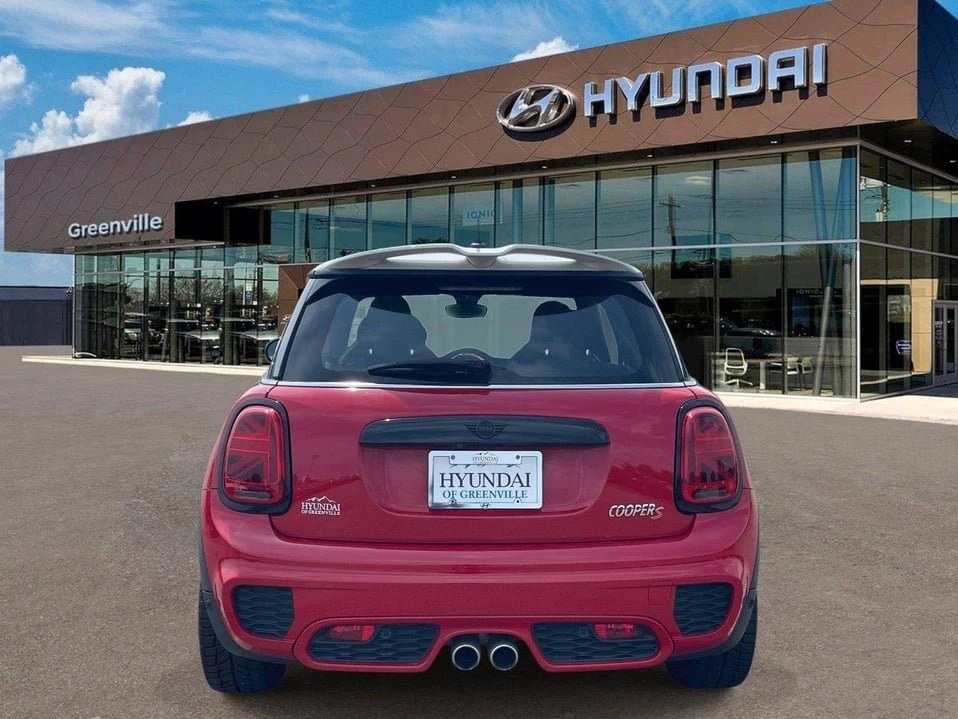 2021 Mini Mini Cooper S 3rd Gen - Image 9 of 10