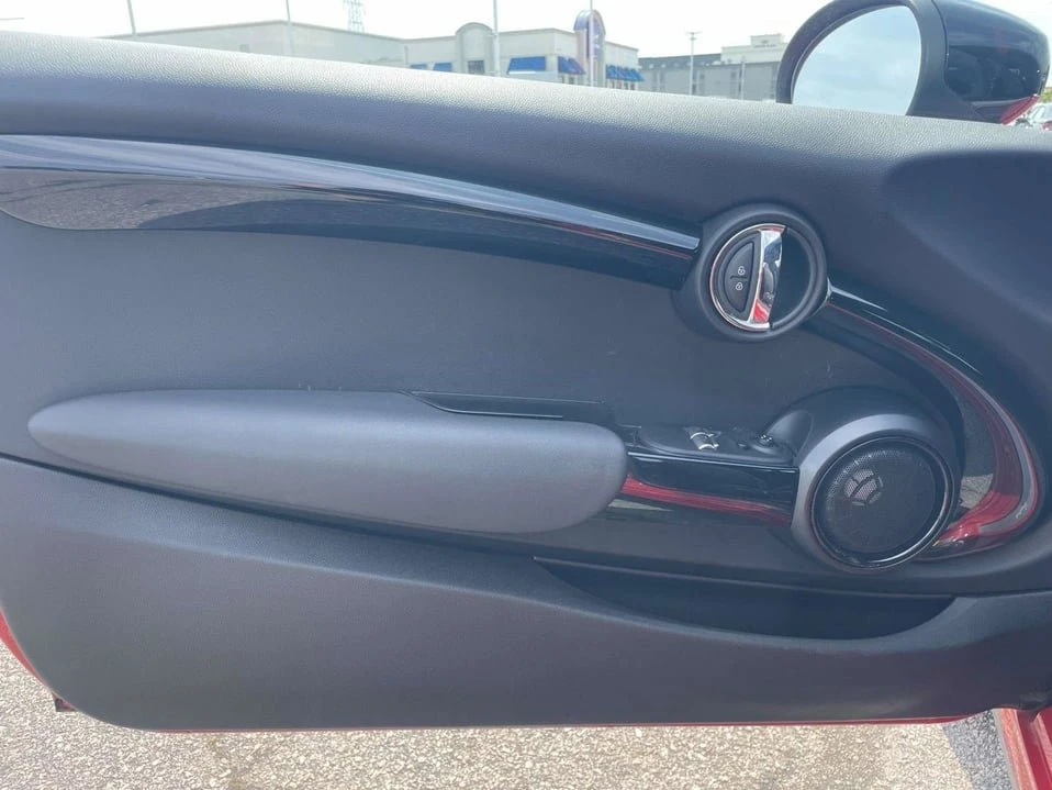 2021 Mini Mini Cooper S 3rd Gen - Image 4 of 10