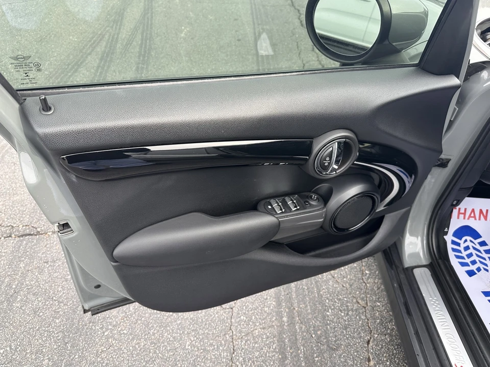 2021 Mini Mini Cooper S 3rd Gen - Image 9 of 12