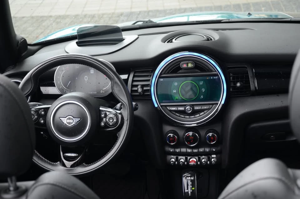 2021 Mini Mini Cooper S 3rd Gen - Image 12 of 20