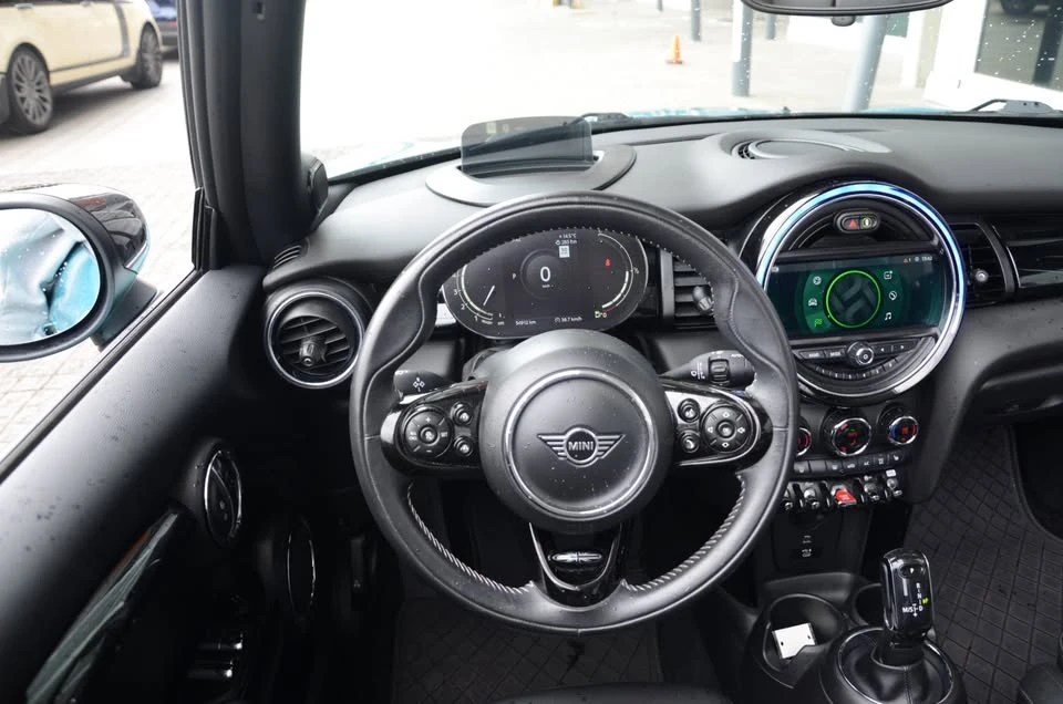2021 Mini Mini Cooper S 3rd Gen - Image 10 of 17