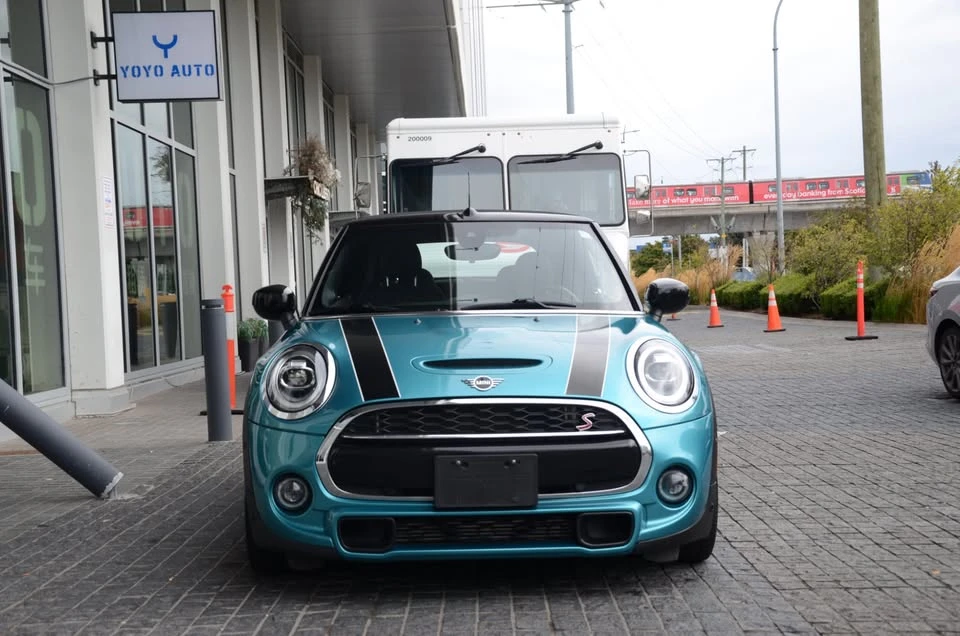 2021 Mini Mini Cooper S 3rd Gen - Image 2 of 17