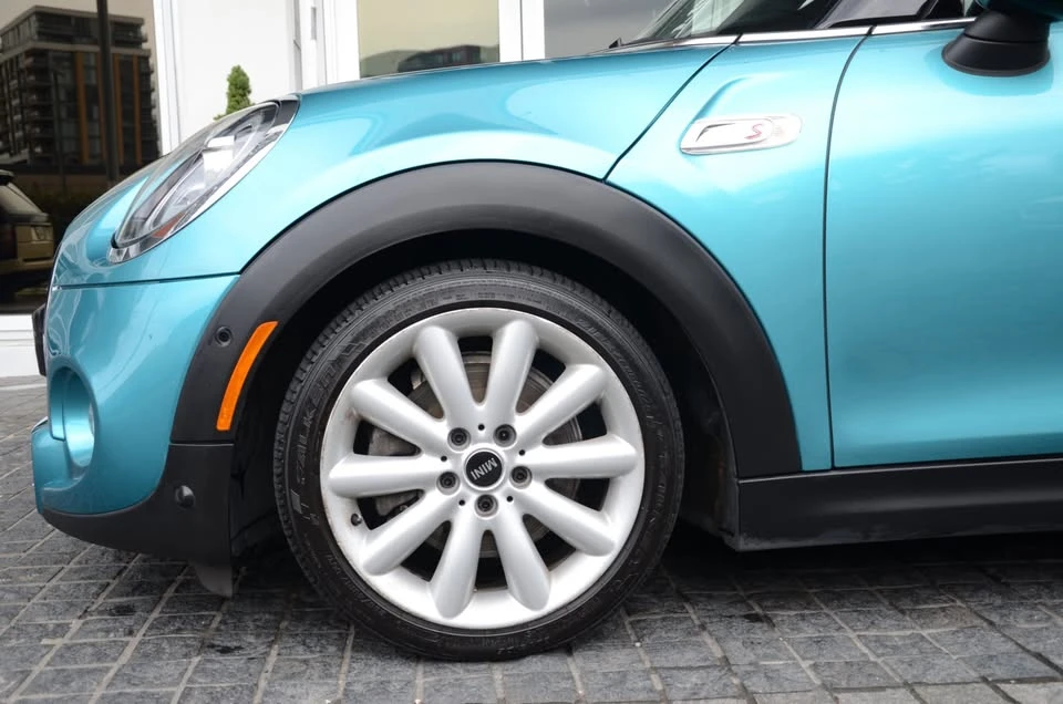 2021 Mini Mini Cooper S 3rd Gen - Image 8 of 17