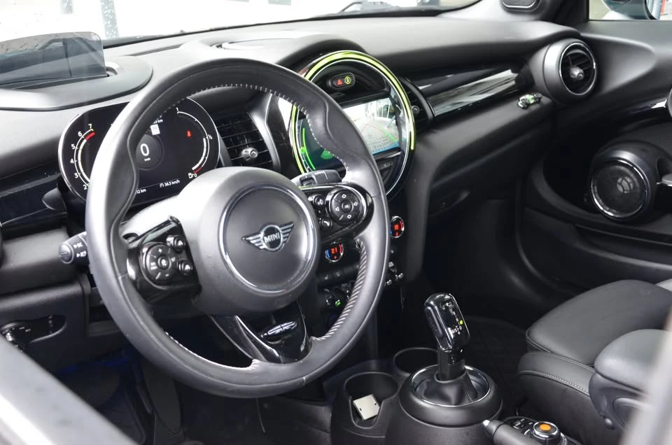 2021 Mini Mini Cooper S 3rd Gen - Image 10 of 19