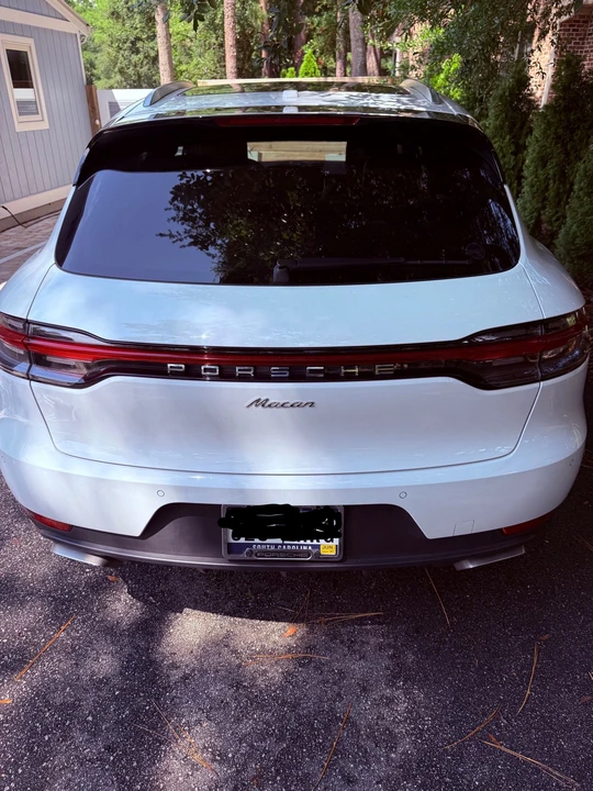 2021 Porsche Macan - Image 6 of 9