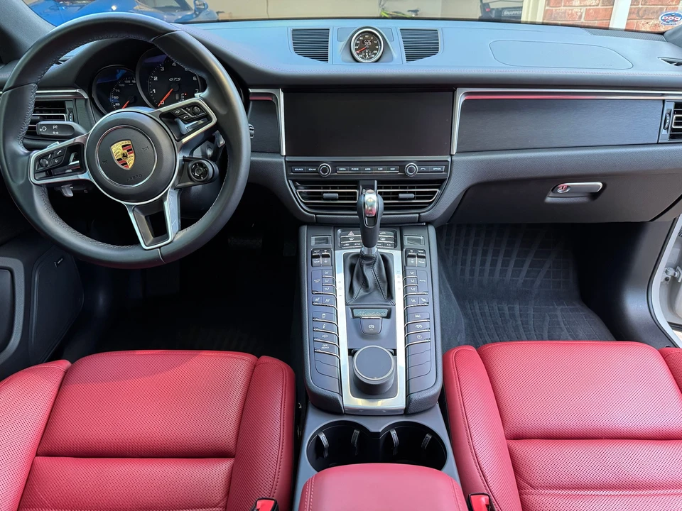2021 Porsche Macan GTS - Image 24 of 25