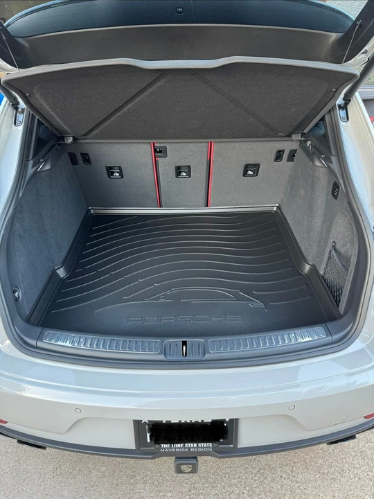 2021 Porsche Macan GTS - Image 22 of 25
