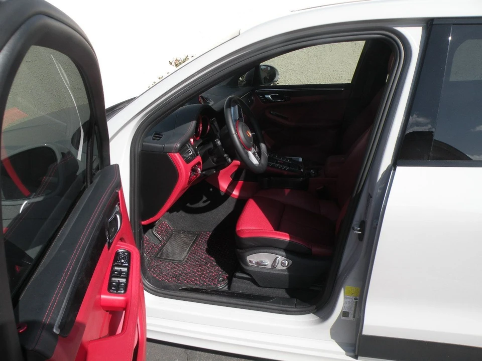 2021 Porsche Macan GTS - Image 2 of 10