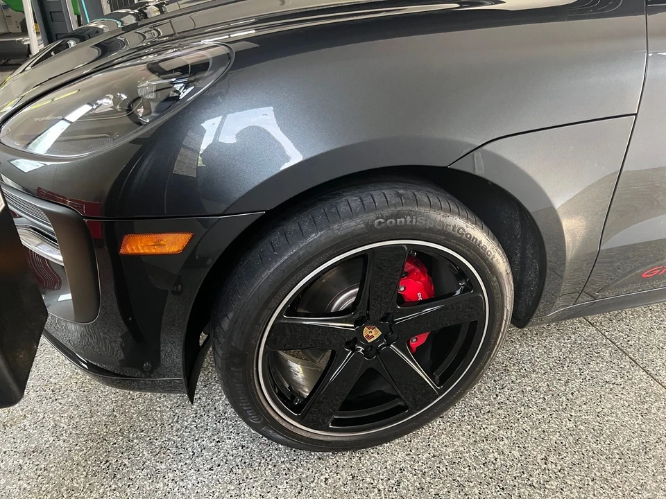 2021 Porsche Macan GTS - Image 10 of 15