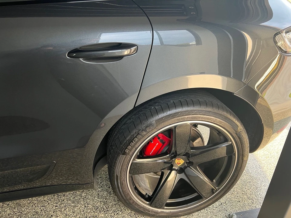 2021 Porsche Macan GTS - Image 9 of 15