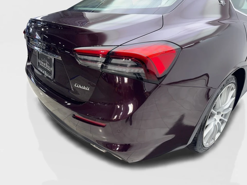2021 Maserati Ghibli 3rd Gen - Image 18 of 31
