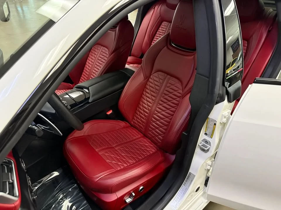 2021 Maserati Ghibli 3rd Gen - Image 15 of 20