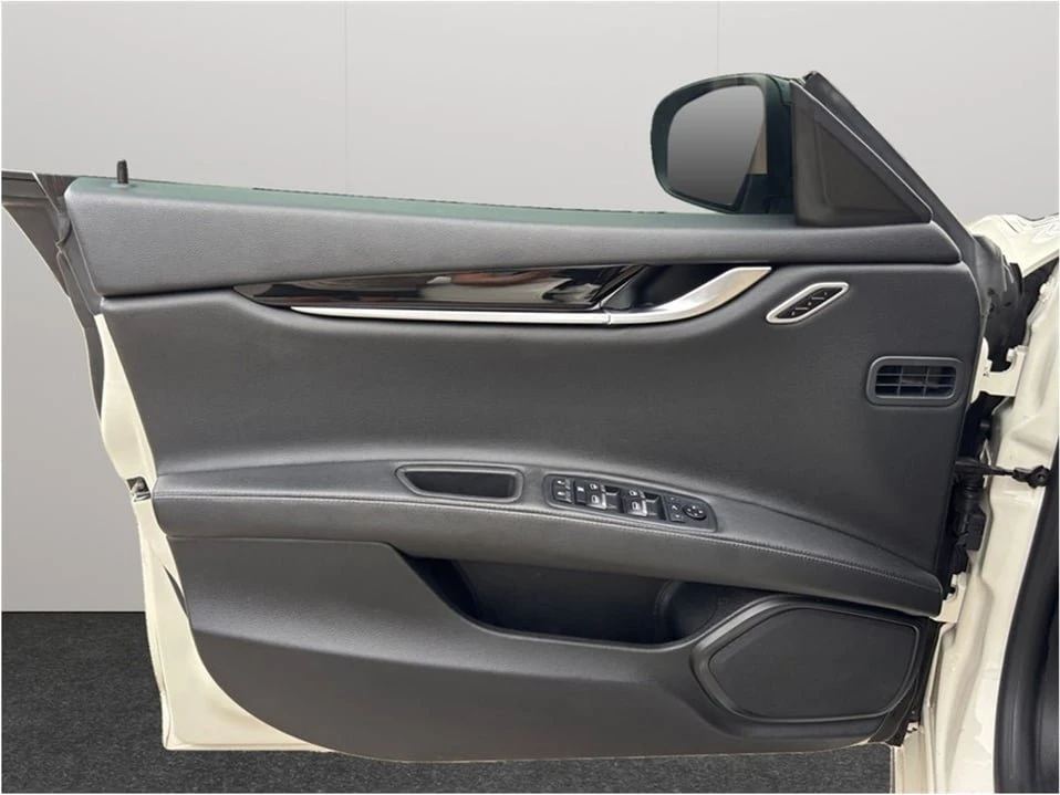 2021 Maserati Ghibli 3rd Gen - Image 18 of 20
