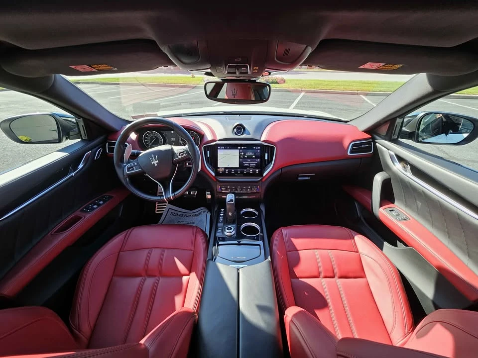 2021 Maserati Ghibli 3rd Gen - Image 15 of 20