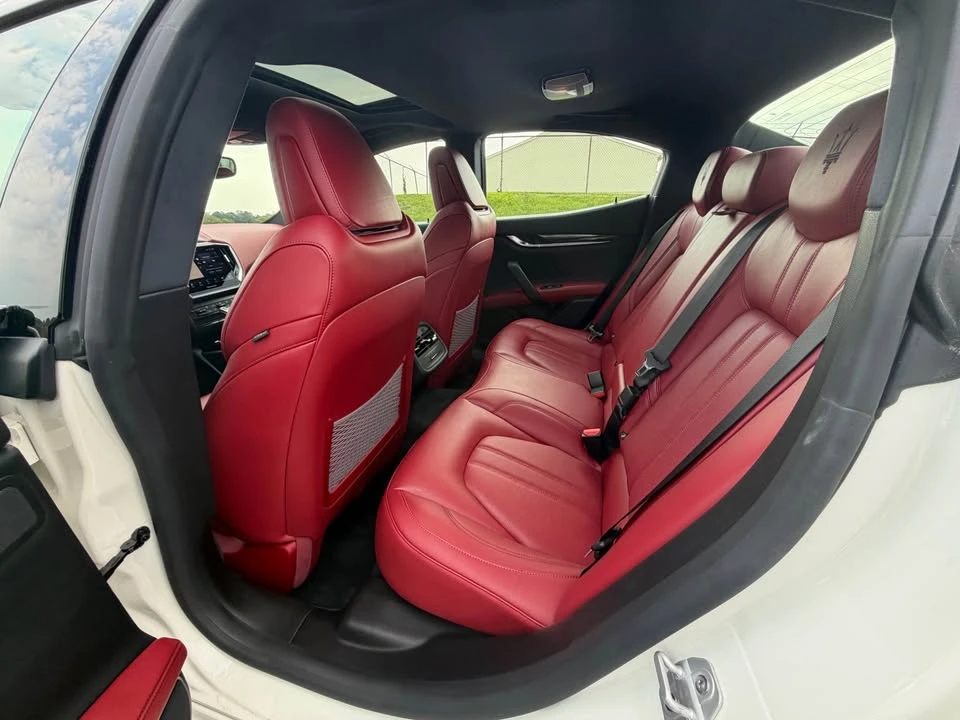 2021 Maserati Ghibli 3rd Gen - Image 17 of 19