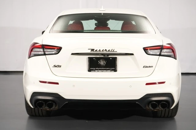 2021 Maserati Ghibli 3rd Gen - Image 14 of 31