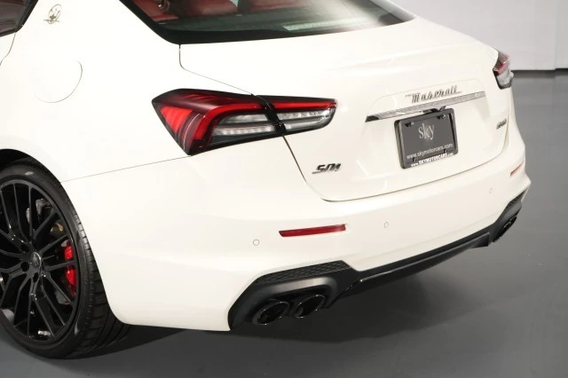 2021 Maserati Ghibli 3rd Gen - Image 15 of 31