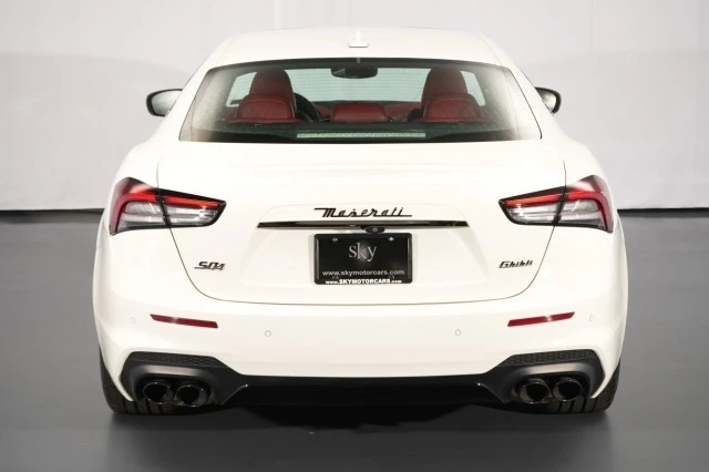 2021 Maserati Ghibli 3rd Gen - Image 13 of 31