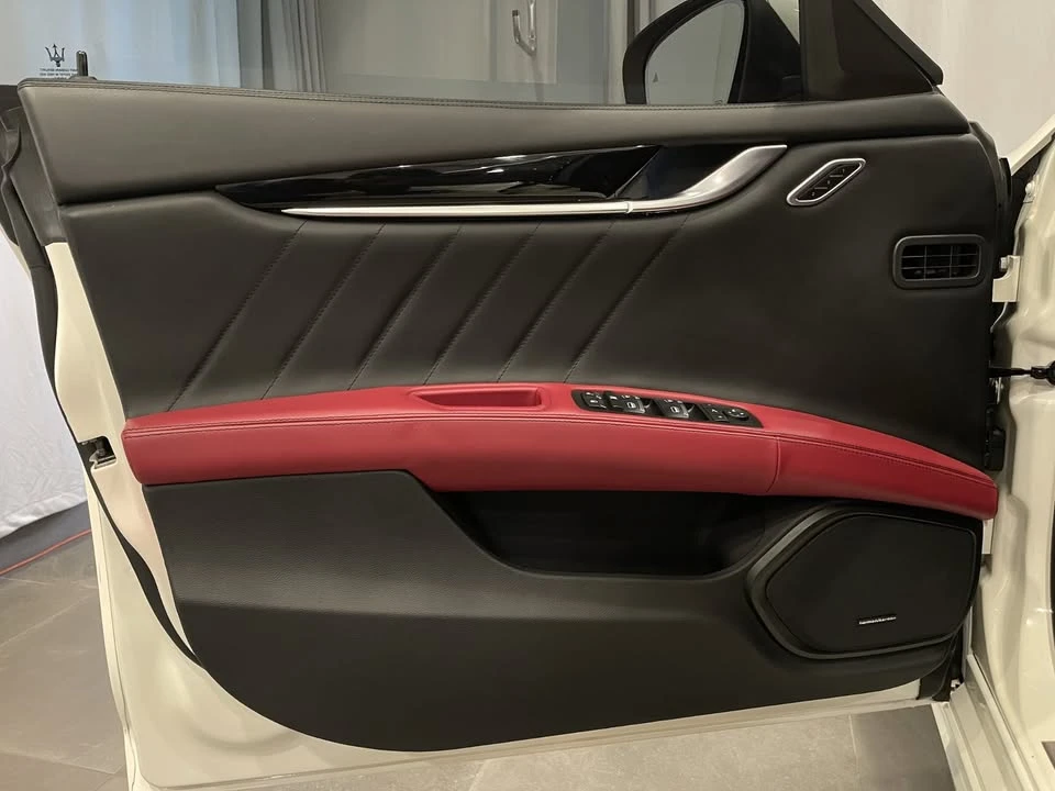 2021 Maserati Ghibli 3rd Gen - Image 8 of 17
