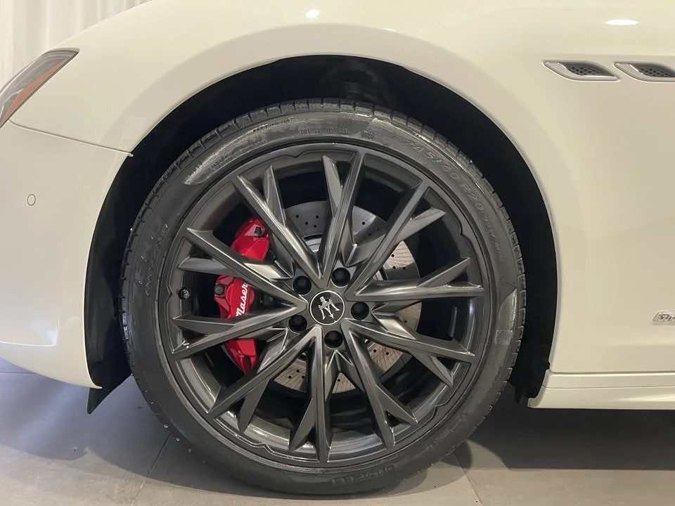 2021 Maserati Ghibli 3rd Gen - Image 15 of 17