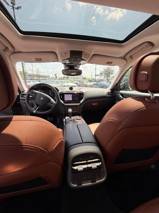 2021 Maserati Ghibli 3rd Gen - Image 11 of 12