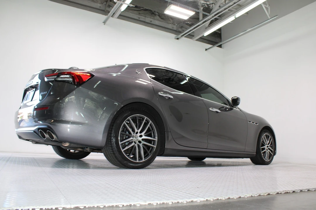 2021 Maserati Ghibli 3rd Gen - Image 27 of 31