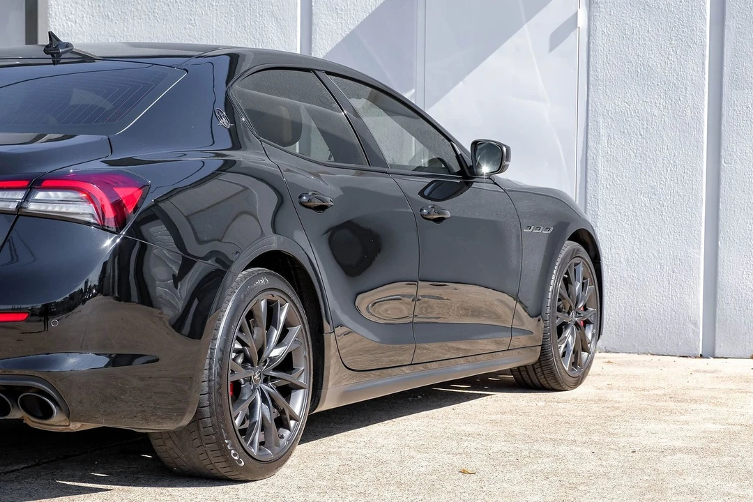 2021 Maserati Ghibli 3rd Gen - Image 13 of 21