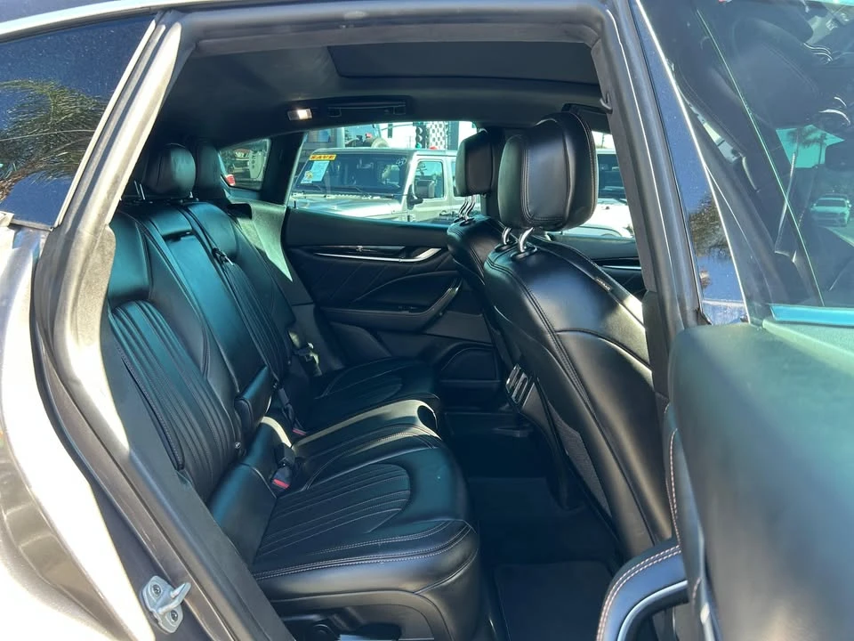 2021 Maserati Levante - Image 16 of 19