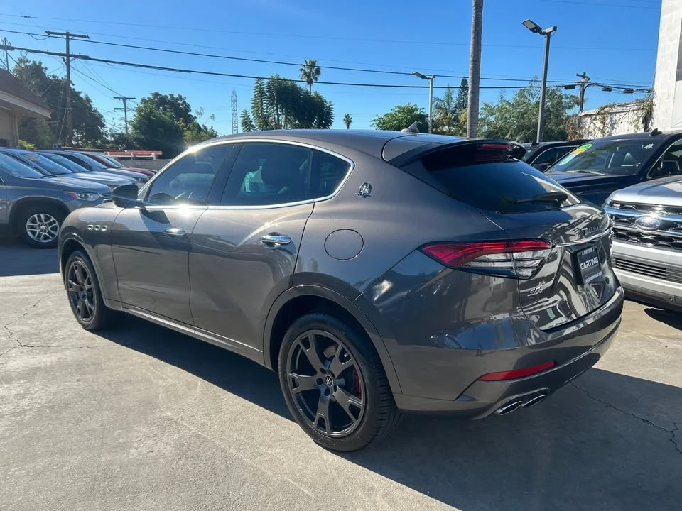 2021 Maserati Levante - Image 6 of 19