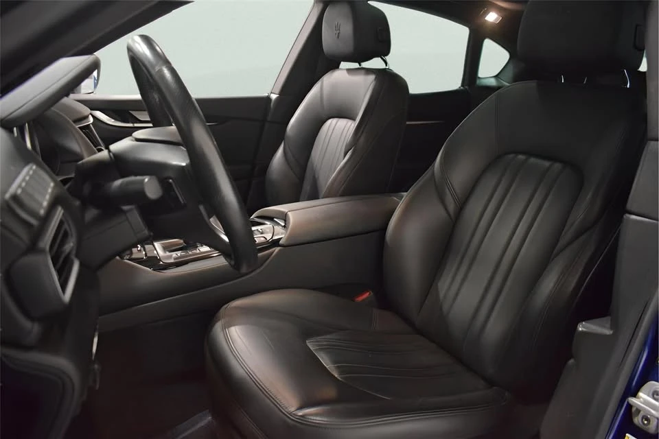 2021 Maserati Levante - Image 9 of 20