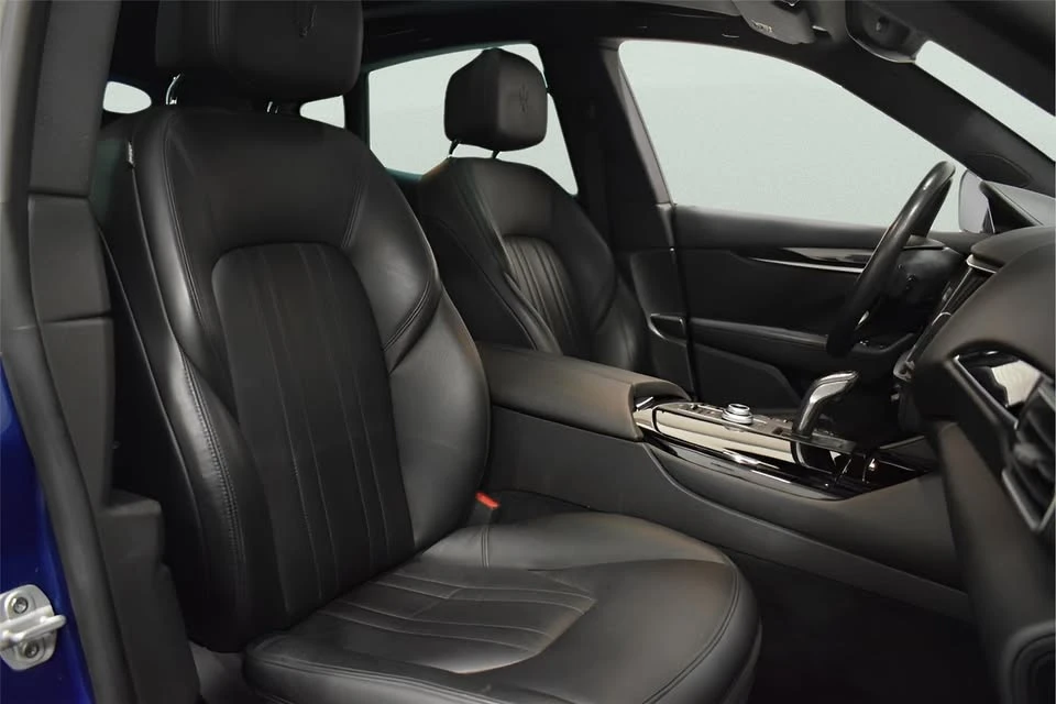 2021 Maserati Levante - Image 15 of 20