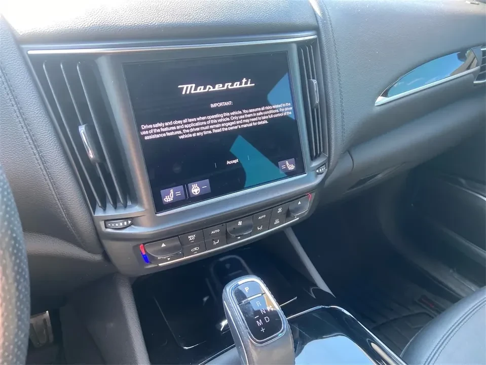 2021 Maserati Levante - Image 13 of 20