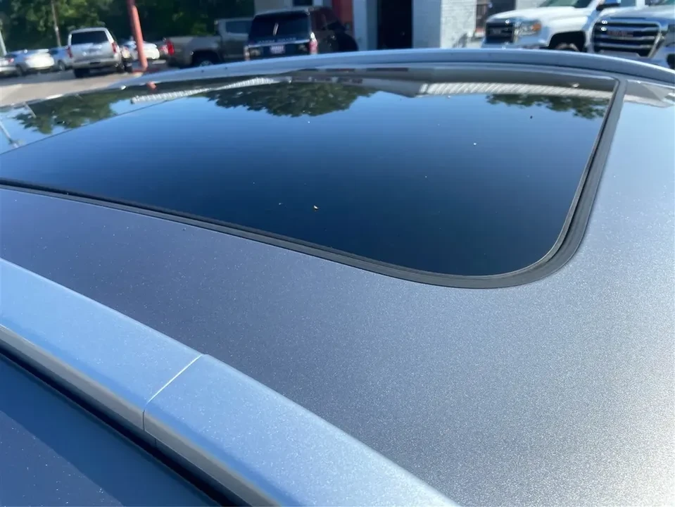 2021 Maserati Levante - Image 12 of 20