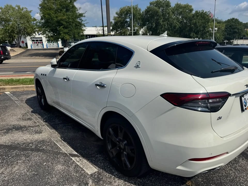 2021 Maserati Levante - Image 5 of 7